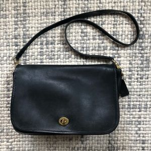 Vintage Coach Penny Crossbody Black Leather Purse